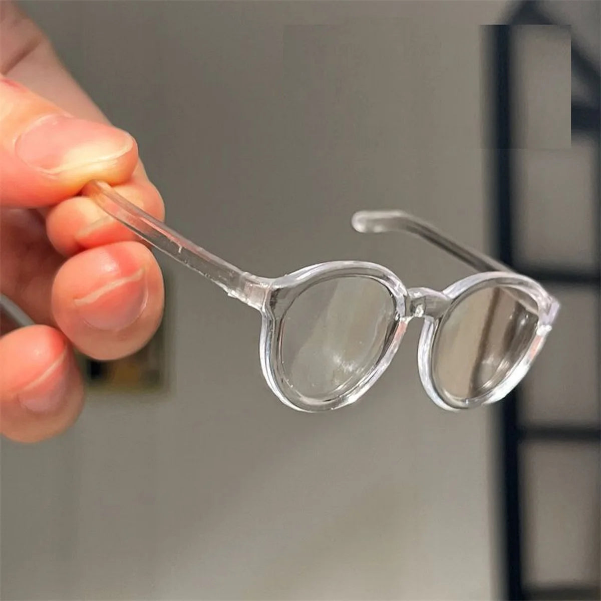 BJD Glasses 1/6 Accessories Fashion BJD Dolls Accessories Doll Eyeglasses  for Outdoor Dressing and Matching Acrylic Material